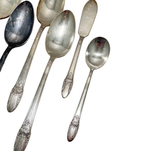 Rogers Bros IS 1937 FIRST LOVE Silverplate Serving Sugar Spoons Butter Knife - Picture 3 of 5